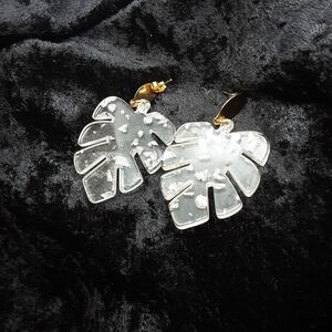 🥑Handmade Clear Leaf Earrings w/ Silver and Gold